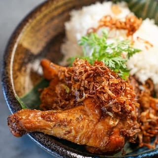 Had Yai Fried Chicken and House Salad